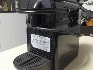 yavis-aparati-delonghi-evropuli-nespresos-formatis